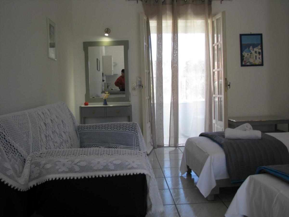 Dolphin Apt & Studios -Next To The Beach Roda  Dış mekan fotoğraf