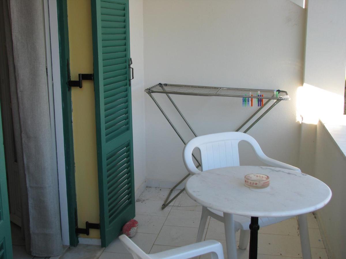 Dolphin Apt & Studios -Next To The Beach Roda  Dış mekan fotoğraf